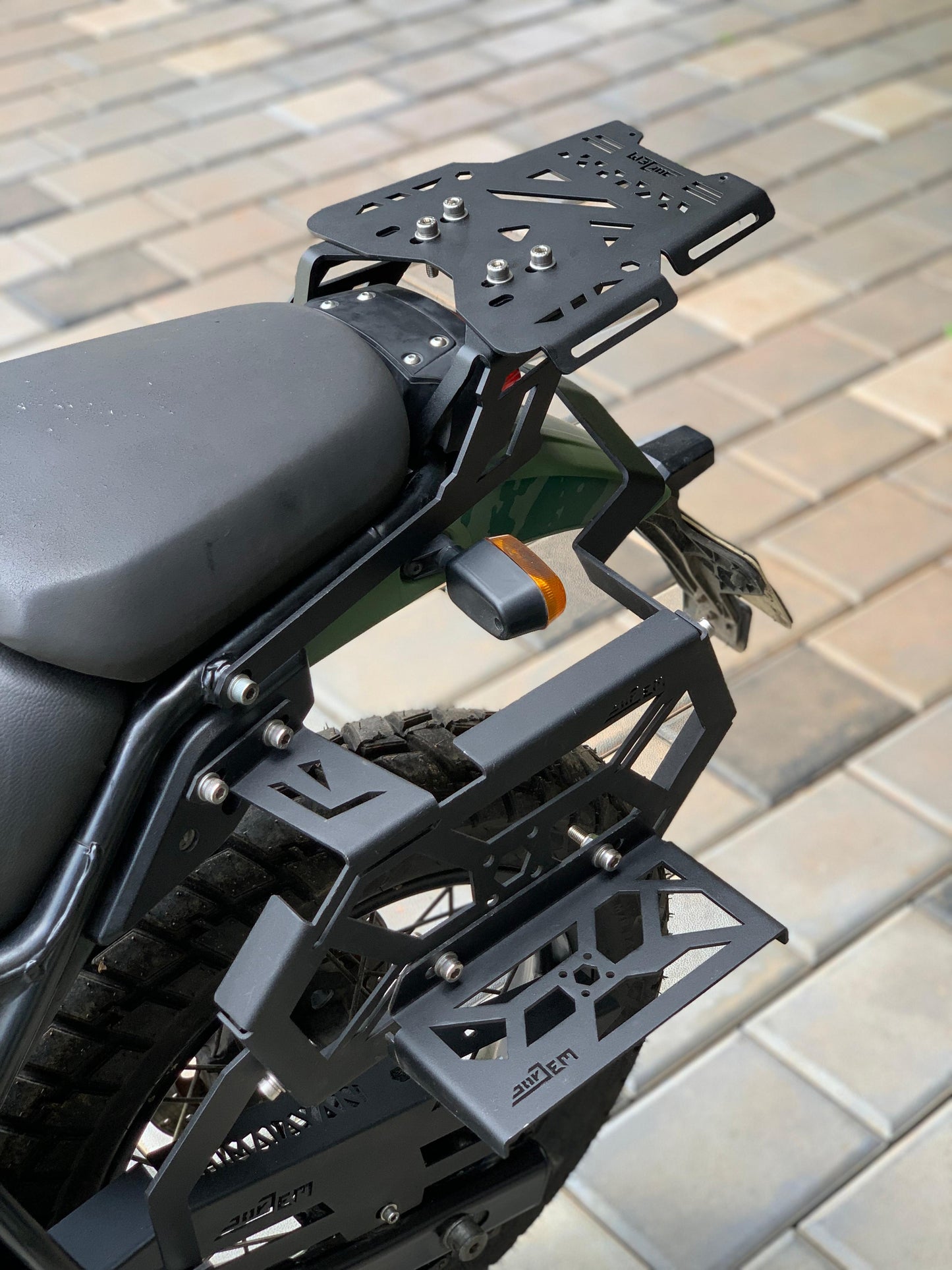 footrest for himalayan 411