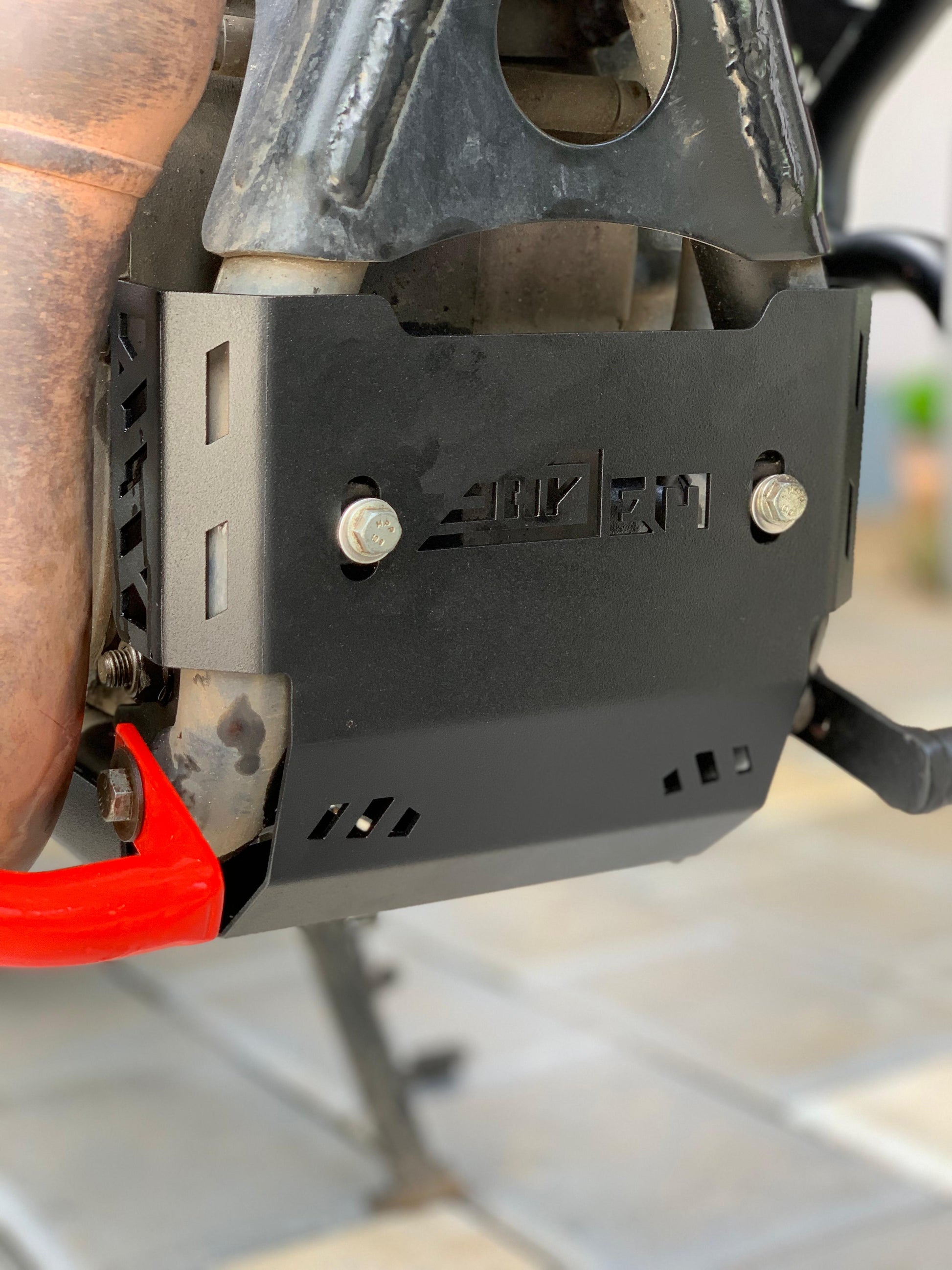 himalayan 411  bash plate