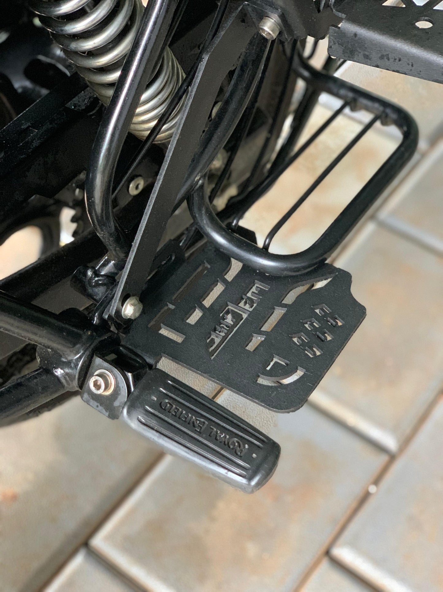 foot rest for meteor 350