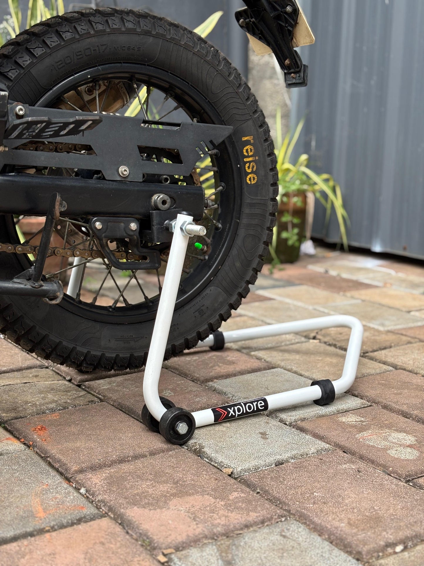 Explore Single Frame High Quality Universal Paddock Stand With Swingarm L Supports For All Bikes Upto 300kg Weight (Lifetime Spare Parts Replacement Availability & 5 Years Frame Warranty