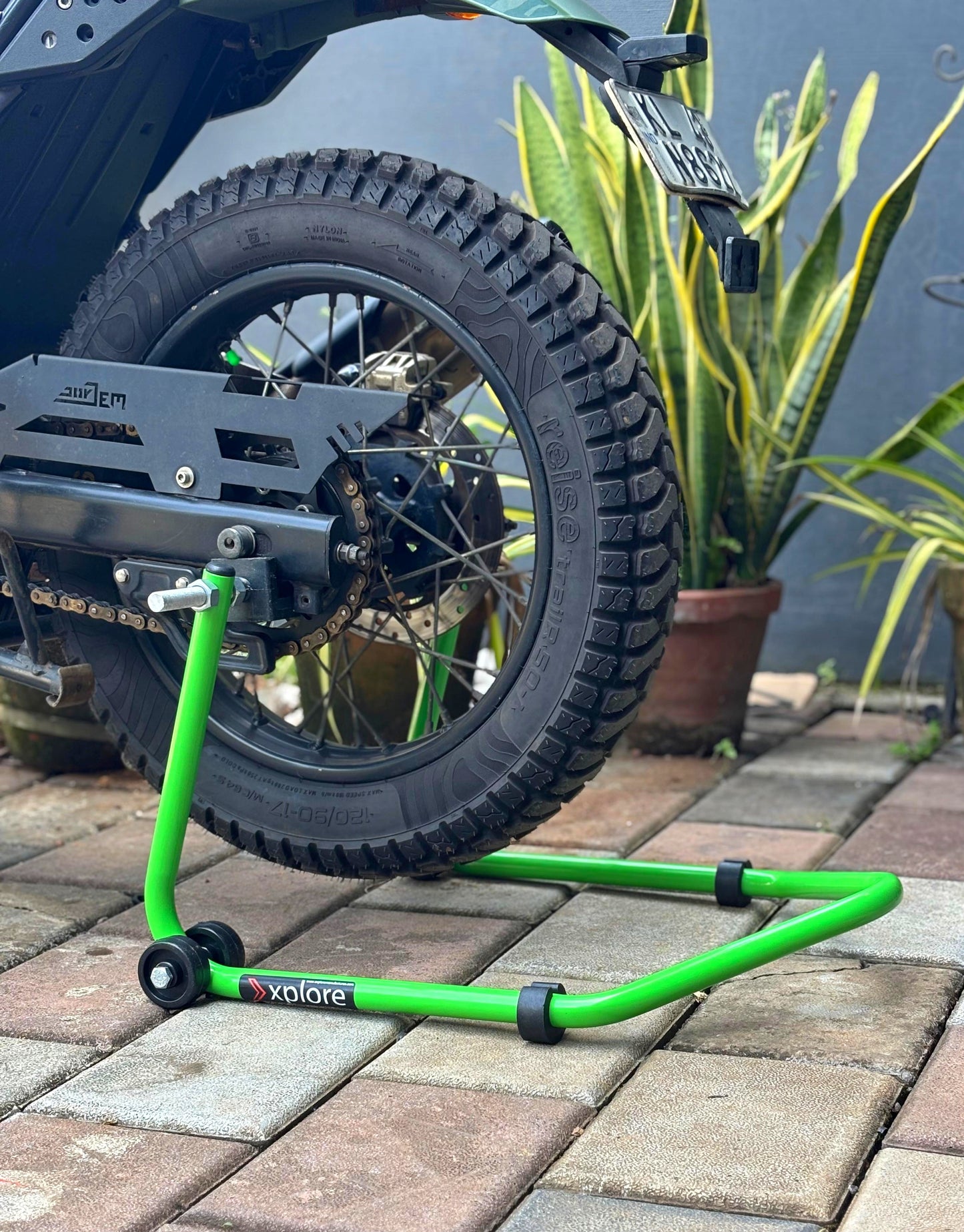 Explore Single Frame High Quality Universal Paddock Stand With Swingarm L Supports For All Bikes Upto 300kg Weight (Lifetime Spare Parts Replacement Availability & 5 Years Frame Warranty