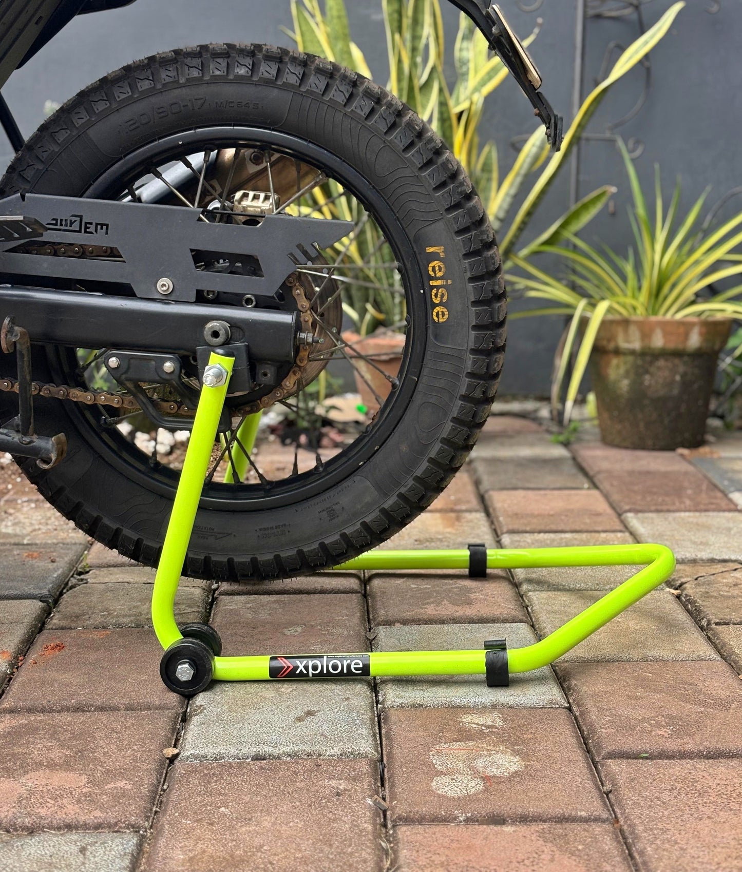 Explore Single Frame High Quality Universal Paddock Stand With Swingarm L Supports For All Bikes Upto 300kg Weight (Lifetime Spare Parts Replacement Availability & 5 Years Frame Warranty