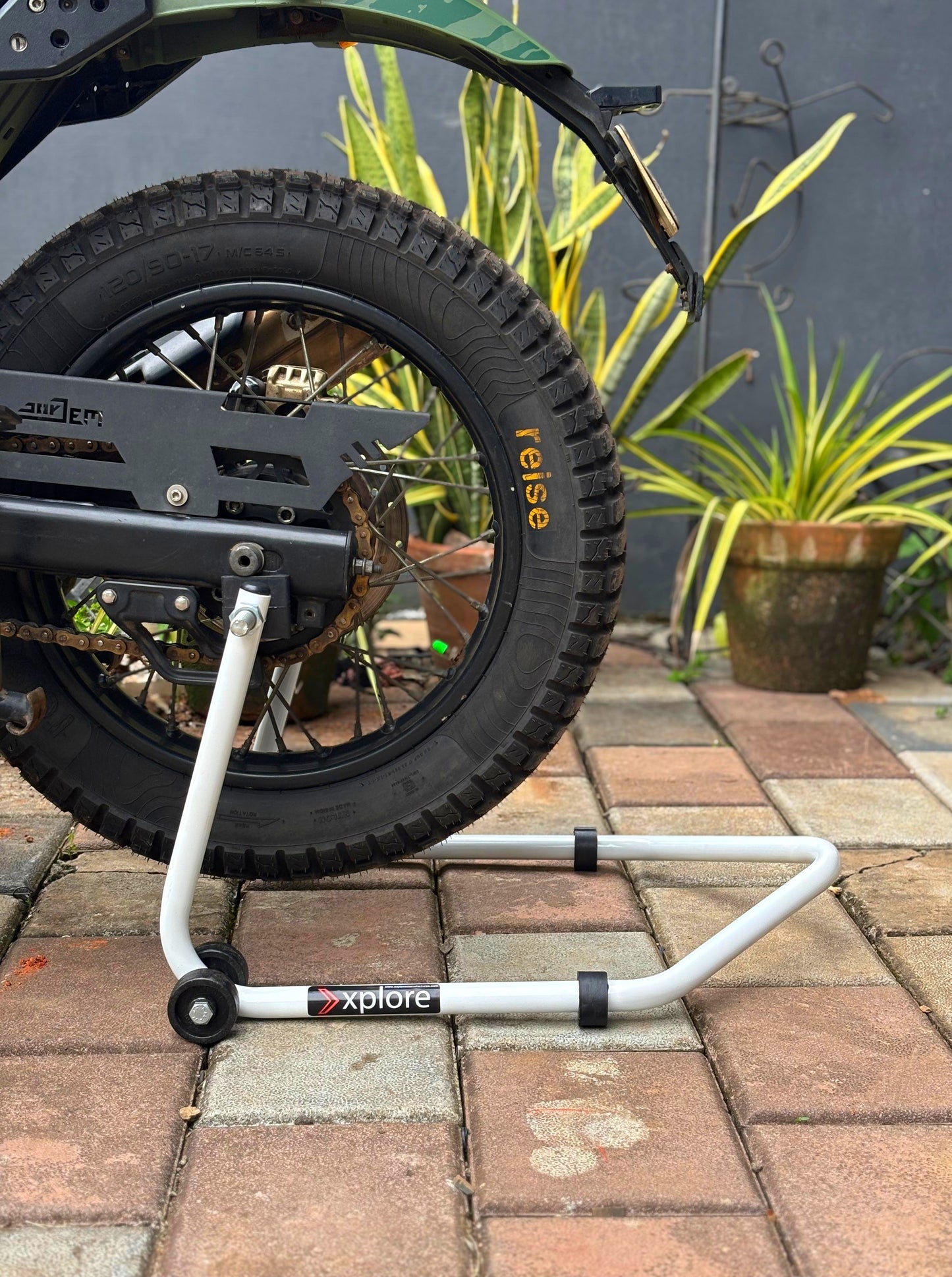 Explore Single Frame High Quality Universal Paddock Stand With Swingarm L Supports For All Bikes Upto 300kg Weight (Lifetime Spare Parts Replacement Availability & 5 Years Frame Warranty