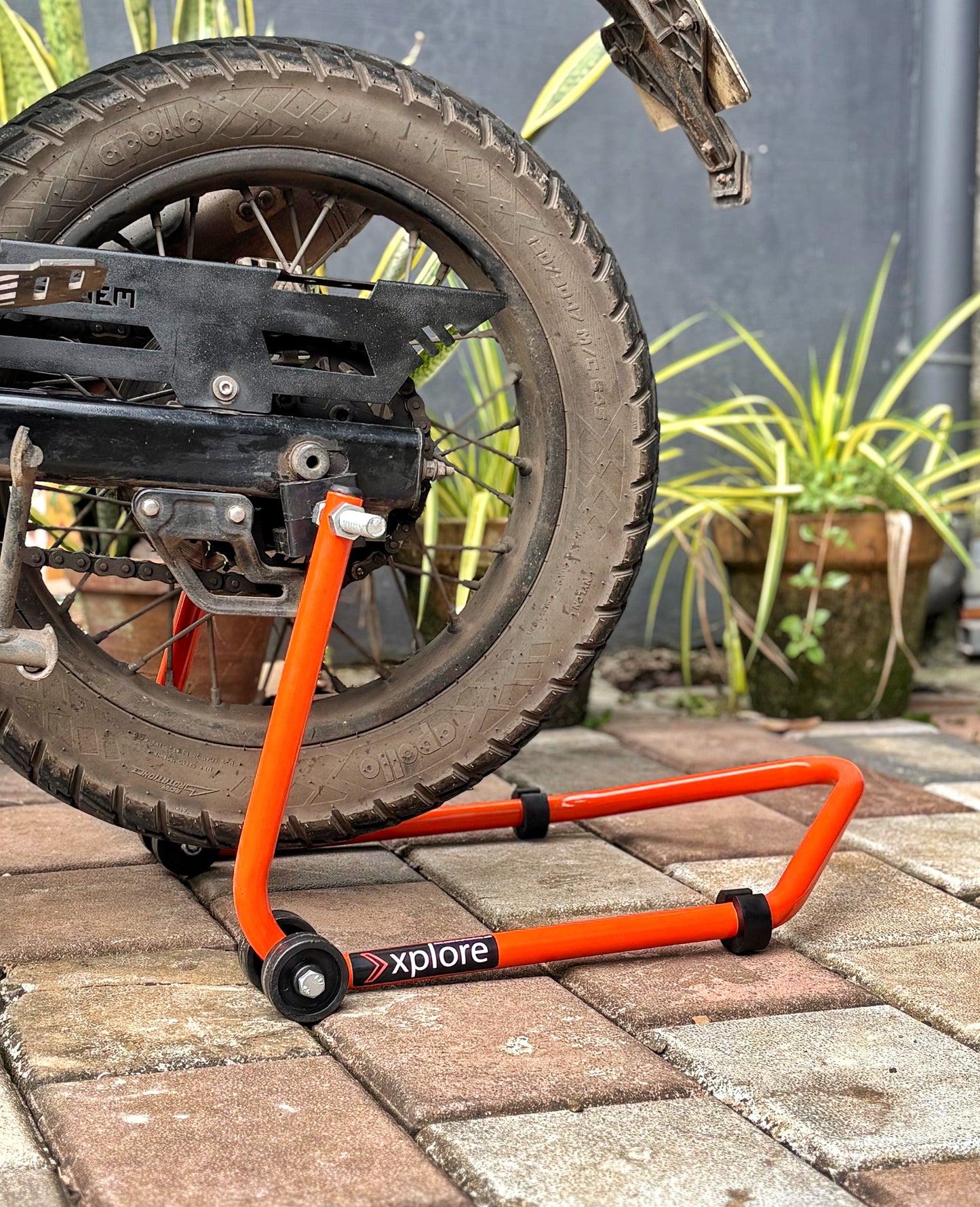 Explore Single Frame High Quality Universal Paddock Stand With Swingarm L Supports For All Bikes Upto 300kg Weight (Lifetime Spare Parts Replacement Availability & 5 Years Frame Warranty