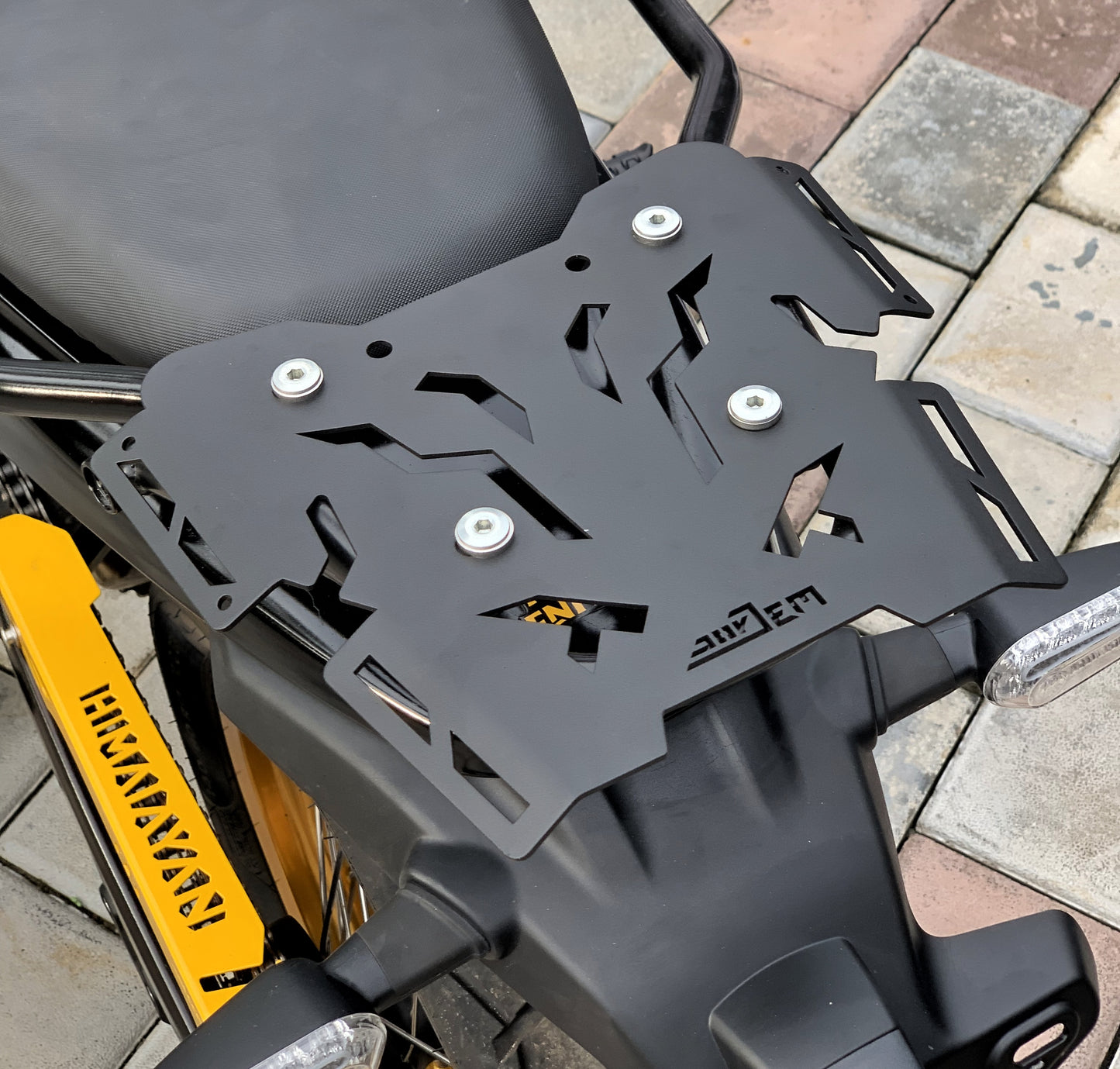 himalayan 450 luggage plate